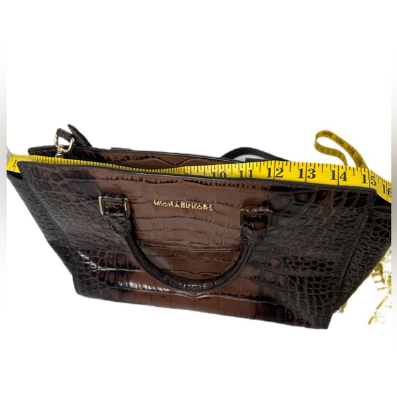 Michael Kors Large Embossed Leather Bag - Picture 9 of 13